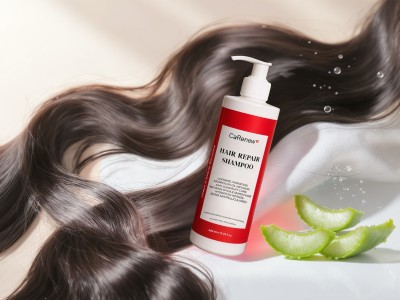 Mevsim Geçişlerinde Saç Güçlendirme Rehberi: Etkili İçerikler ve Bakım Önerileri